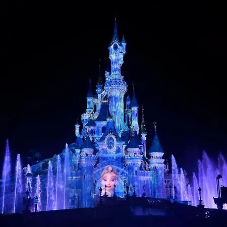 Disneyland Dream 4 - 7 Pax *