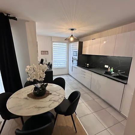 Disneyland Dream 4 - 7 Pax * Chessy (Seine-et-Marne)